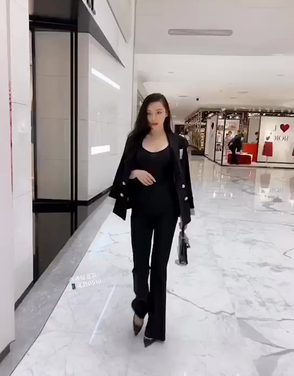 温哥华伴游模特价格