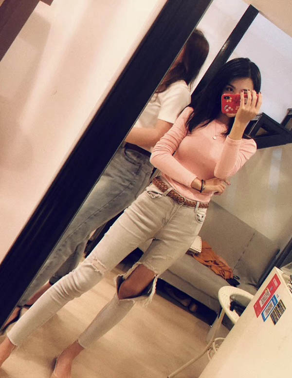 曼谷外围女大学生