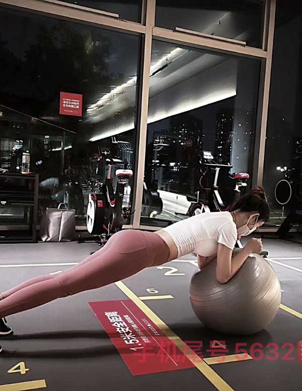 温哥华大学生伴游