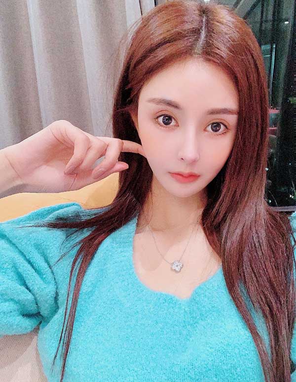 伦敦模特高薪招聘